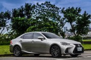 LS300IS相机的卓越性能与特点（一款旗舰级相机的全面解析）