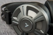 探究7.1声道耳机的震撼音效（提升音乐与游戏体验的顶尖选择）