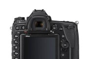 探索尼康FM10相机的优点与缺点（回顾经典相机，了解FM10的特点及使用体验）