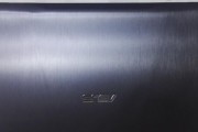 FX60VM屏幕——极致视觉体验的引领者（突破尺寸限制，展现绚丽细节）