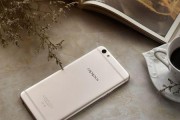 OppoR9s手机评测——性能卓越，拍照更出色（OppoR9s评测带你体验高性能拍照手机）